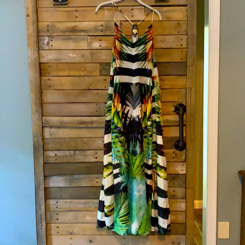 Resort wear! Or Dinner by the beach!